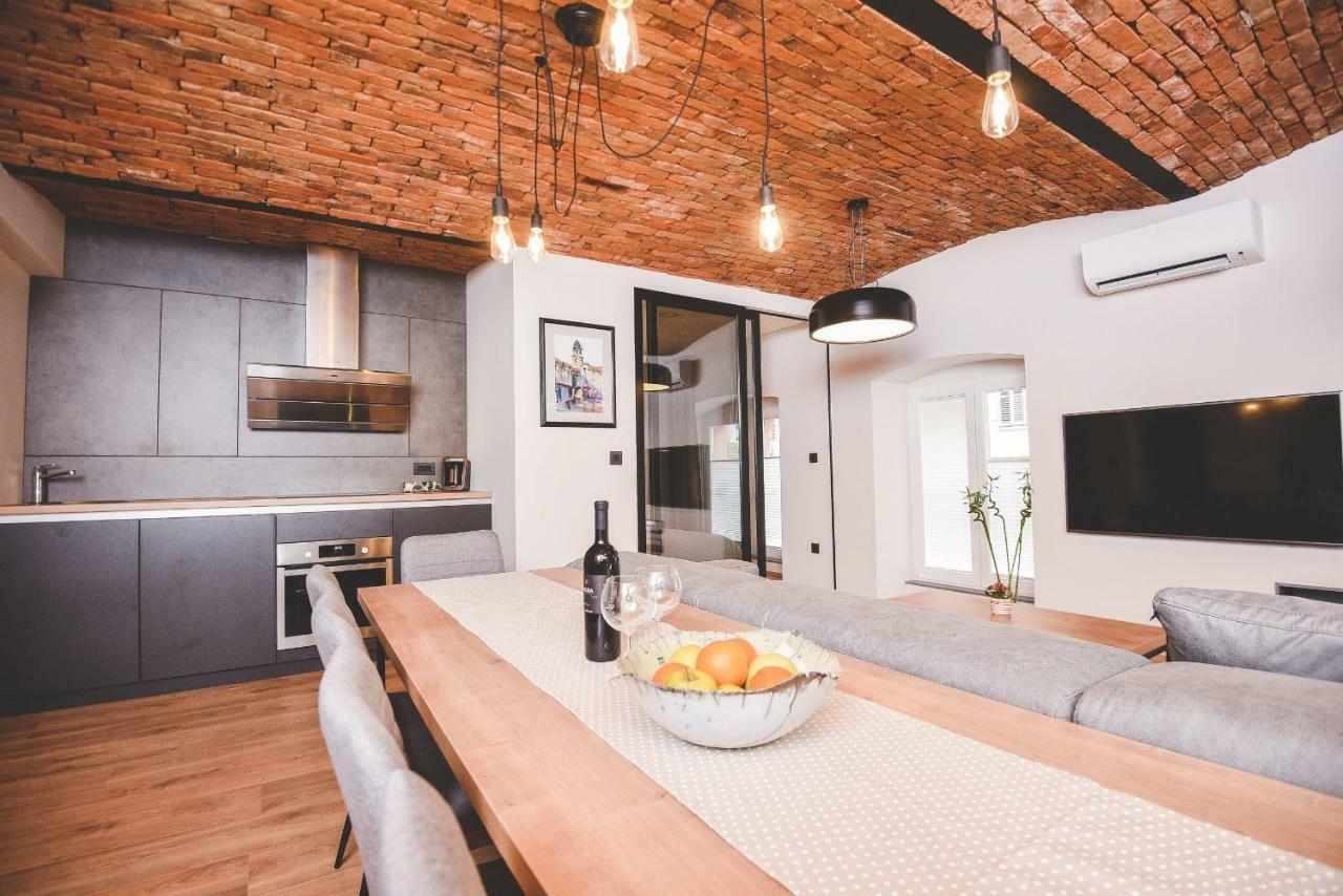 Apartman M&M Rijeka Exterior foto